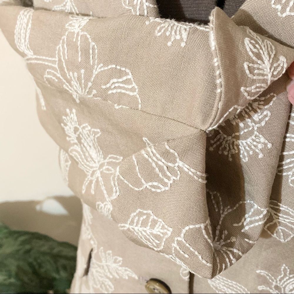 Neutral Embroidered Blazer - Picture 10 of 12